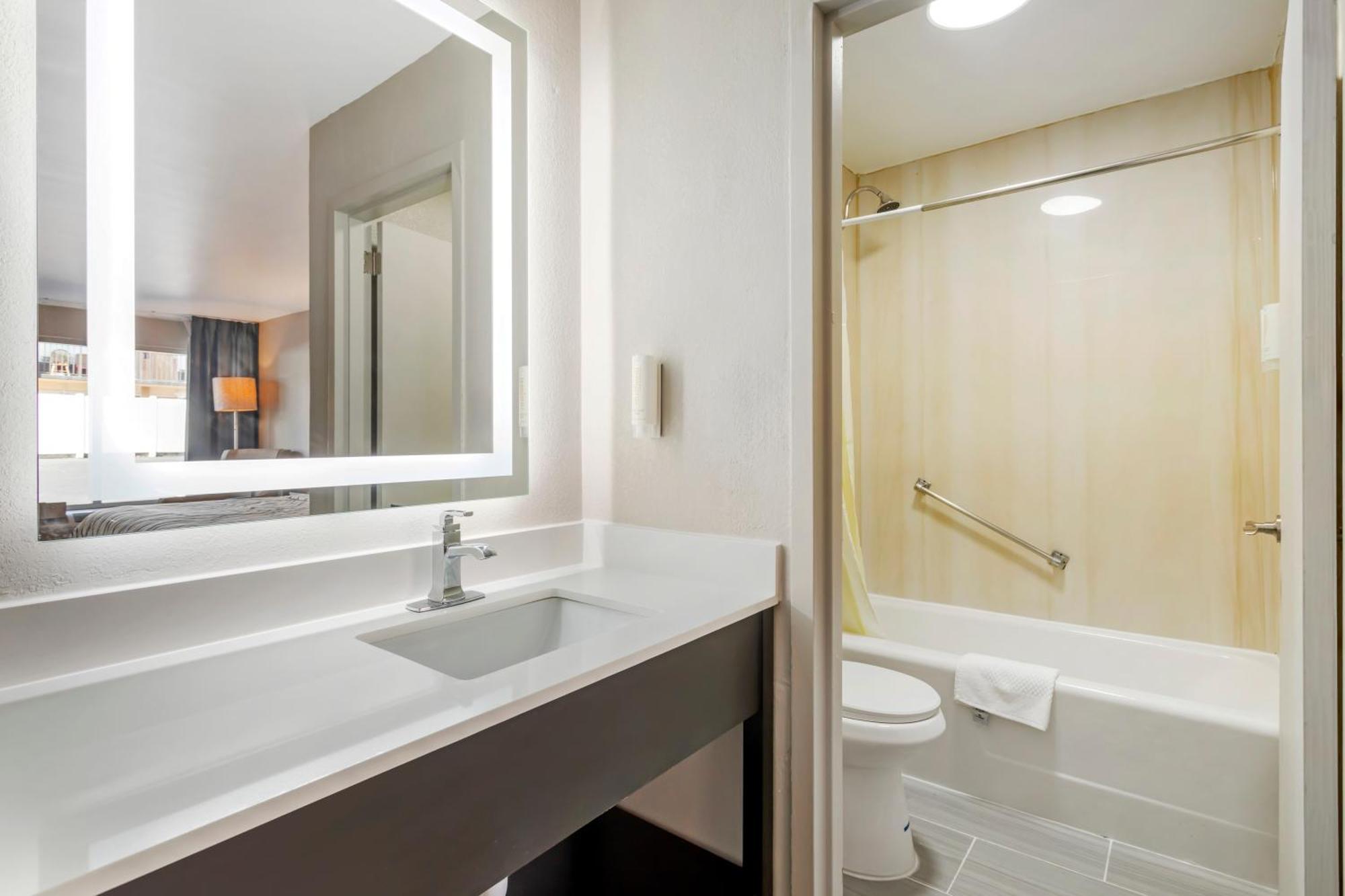 Rodeway Inn Orange Park Ngoại thất bức ảnh