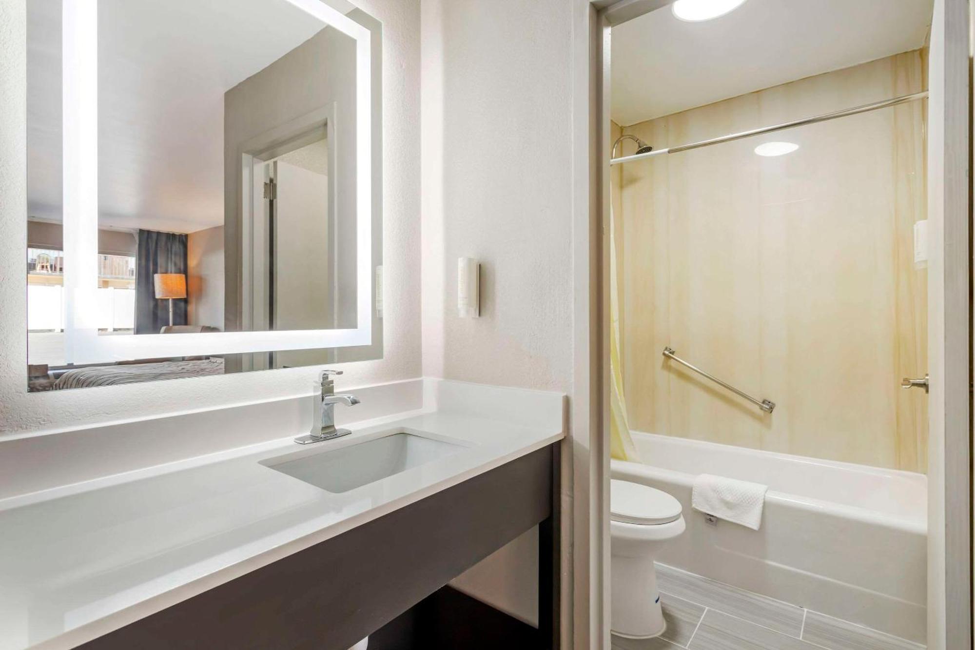Rodeway Inn Orange Park Ngoại thất bức ảnh