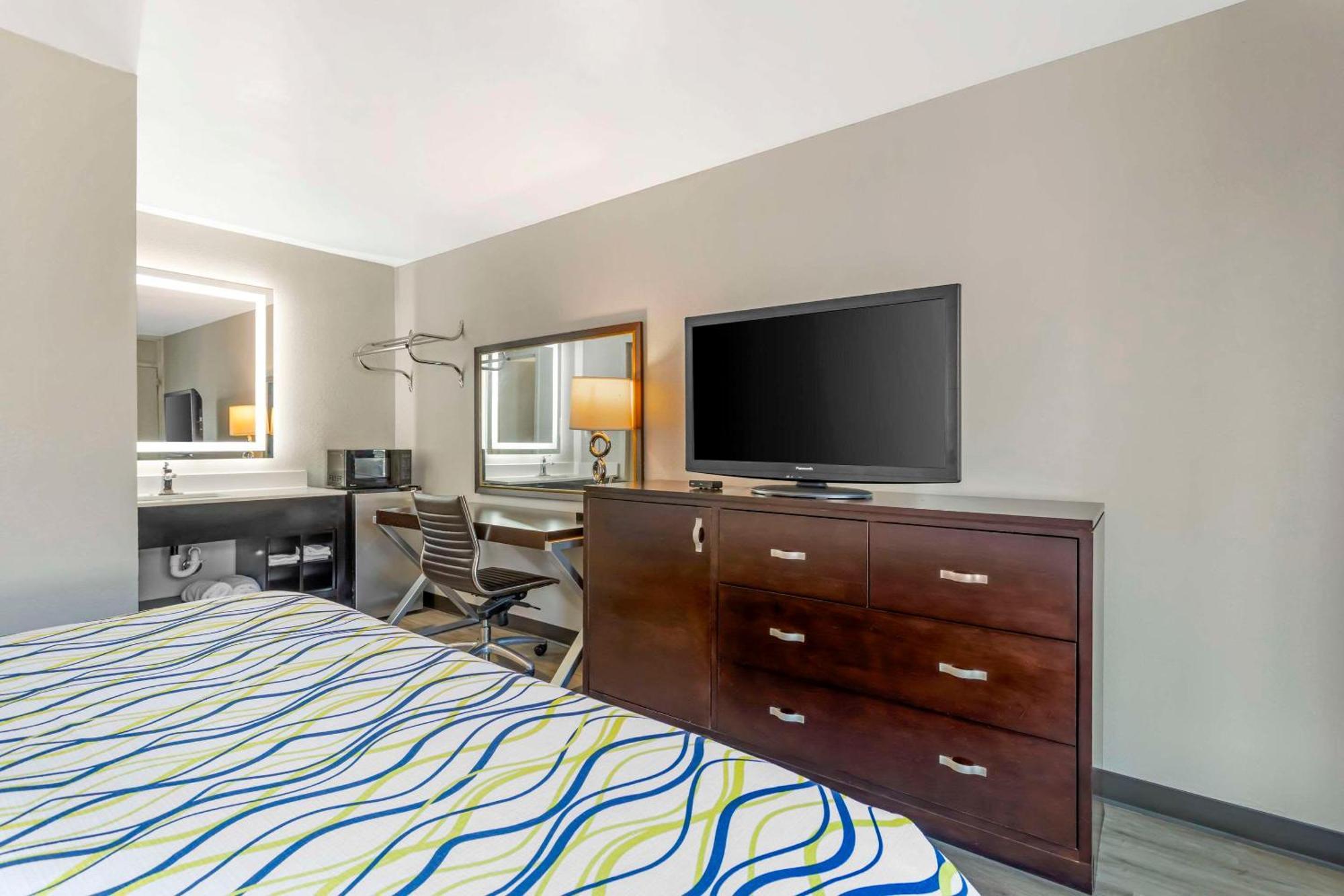 Rodeway Inn Orange Park Ngoại thất bức ảnh