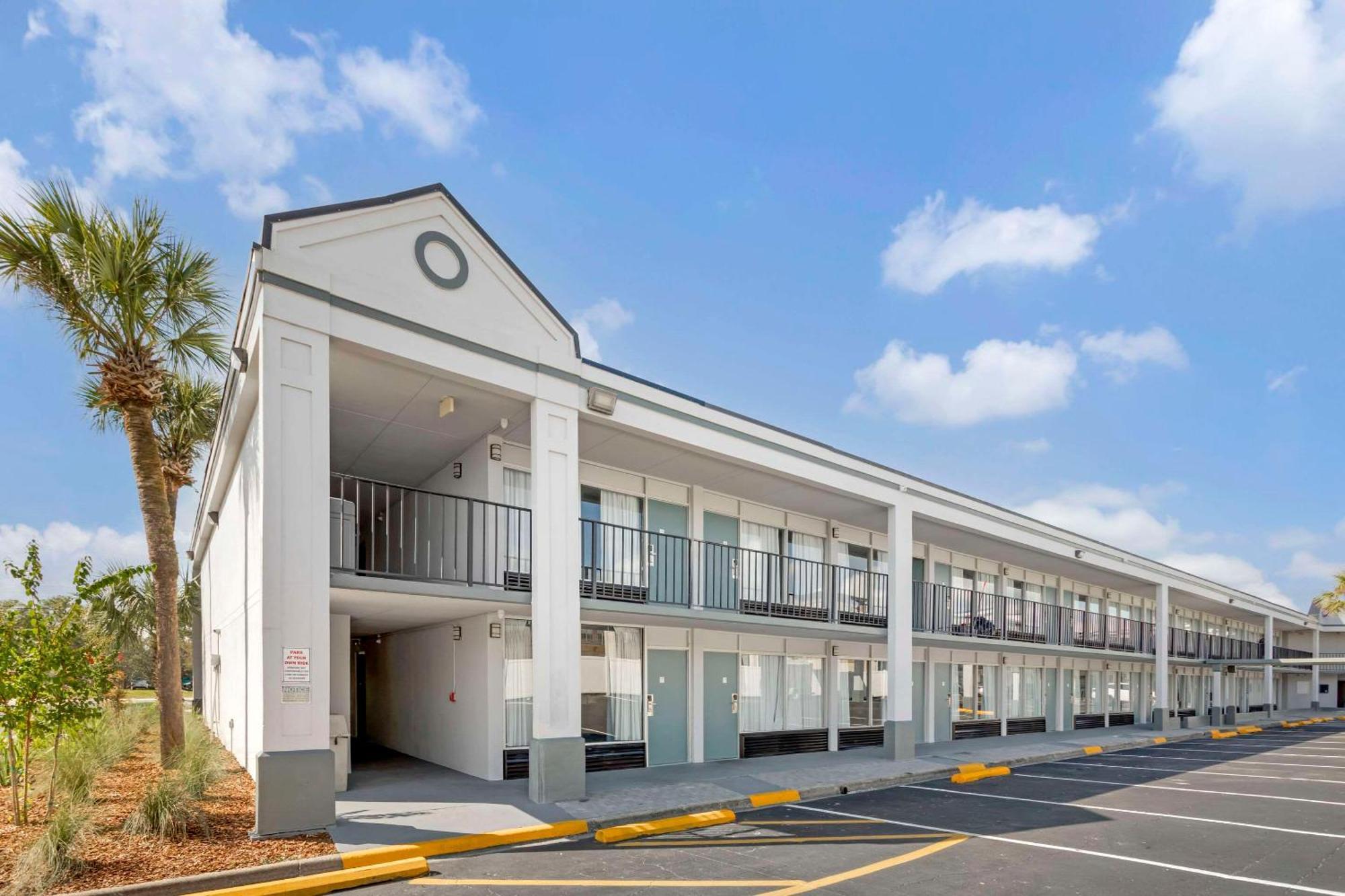 Rodeway Inn Orange Park Ngoại thất bức ảnh